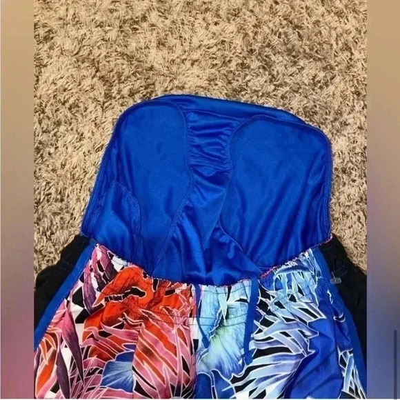 Tropical Nike DriFit Shorts - Picture 3 of 3